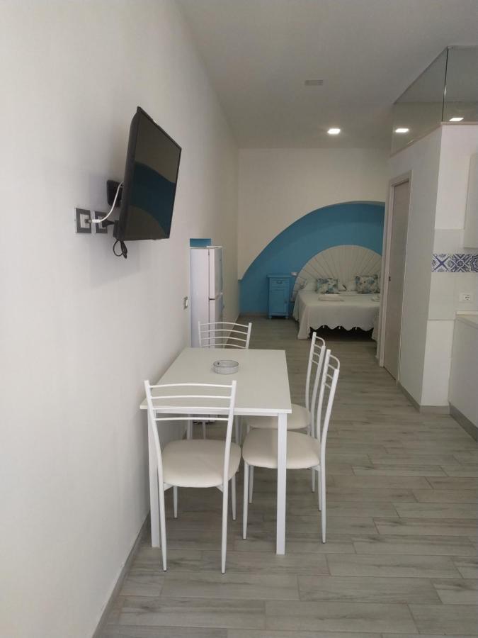 Ferienwohnung Loft Sul Mare Giardini-Naxos Exterior foto